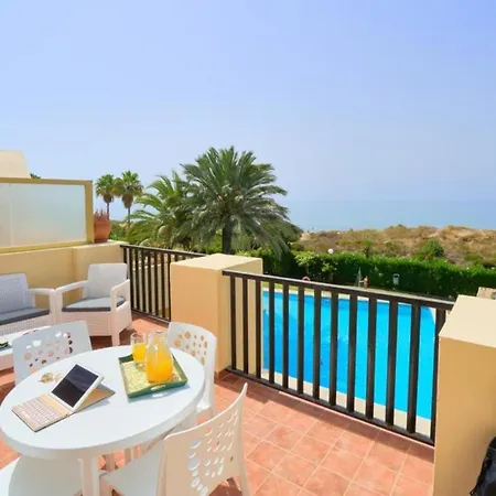 Lovely Golondrinas - 1ª Linea De Playa - Urb Privada Apartment Marbella