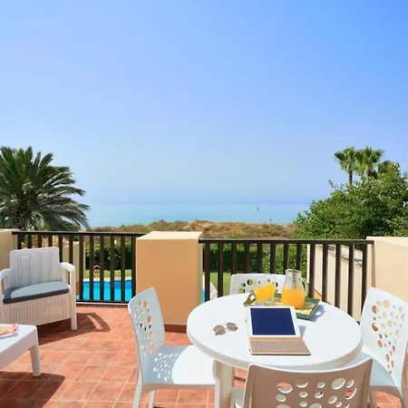 Apartment Lovely Golondrinas - 1ª Linea De Playa - Urb Privada