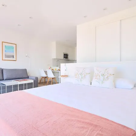 Lovely Golondrinas - 1ª Linea De Playa - Urb Privada Marbella